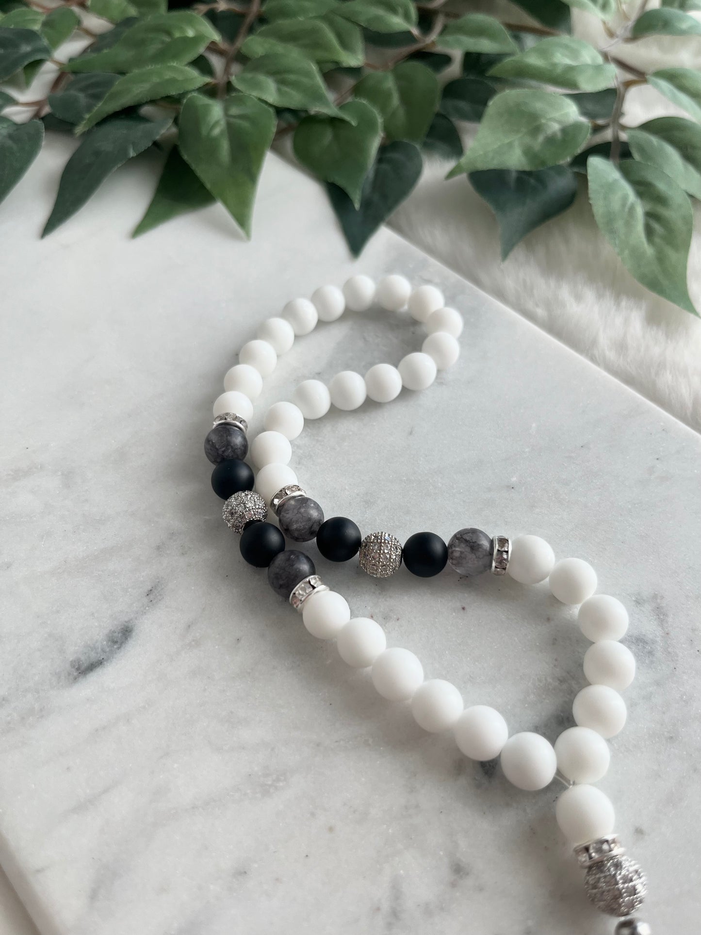 Tasbih - Jeeps & Trucks - Matte White & Silver - Allah Pendant