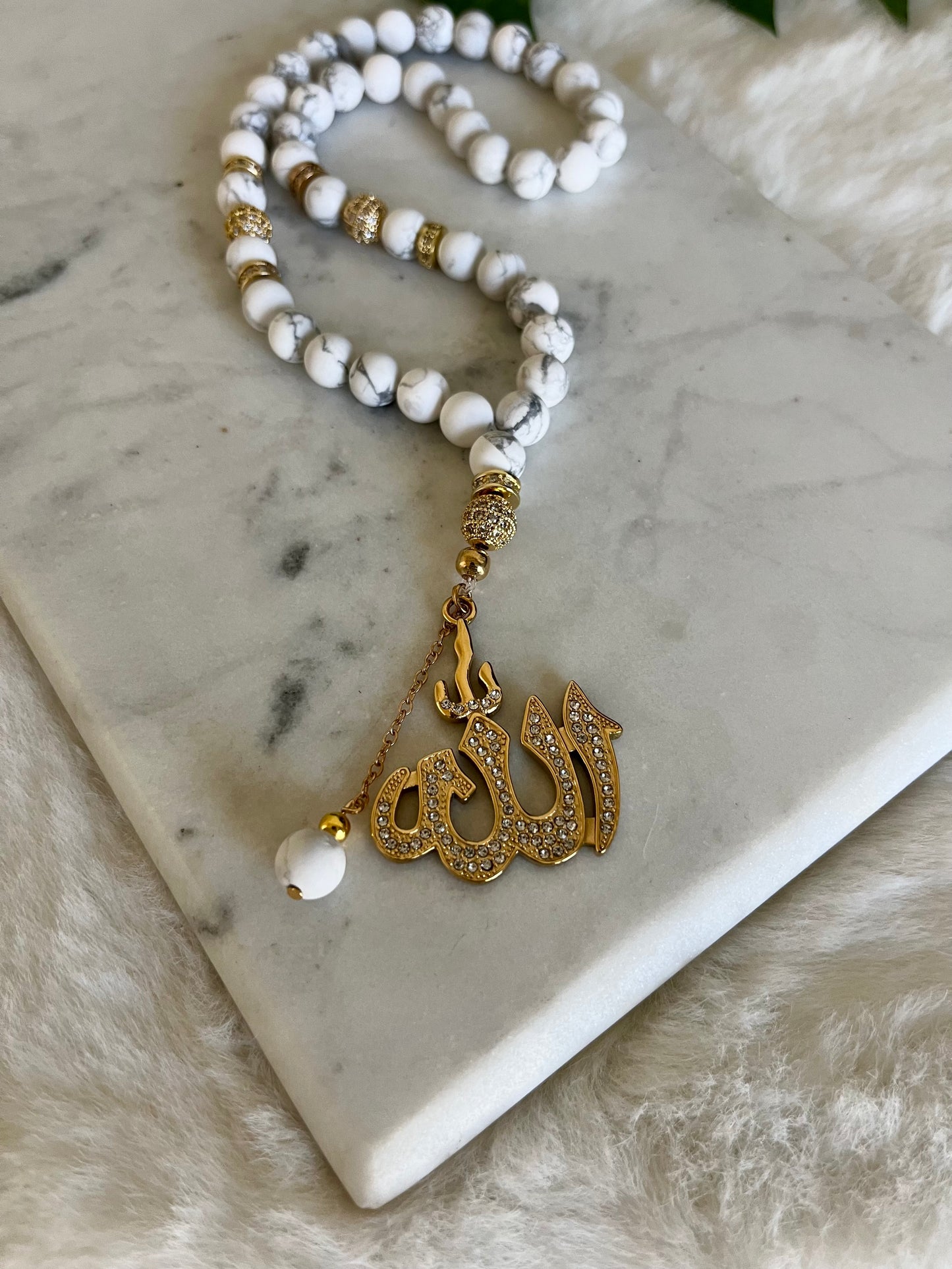 Tasbih - Jeeps & Trucks - Howlite - Allah Pendant