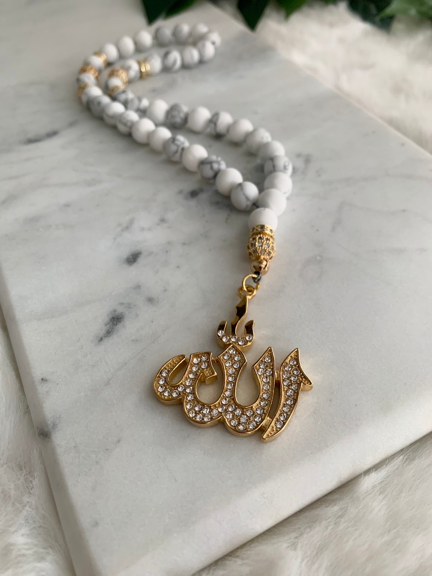 Tasbih - 33 Beads Handheld - Howlite & Gold - Allah